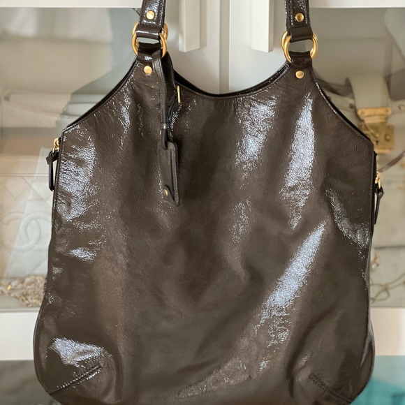 Authentic YVES SAINT LAURENT PATENT OLIVE GREEN TRIBUTE BAG PURSE TOTE - Picture 2 of 10